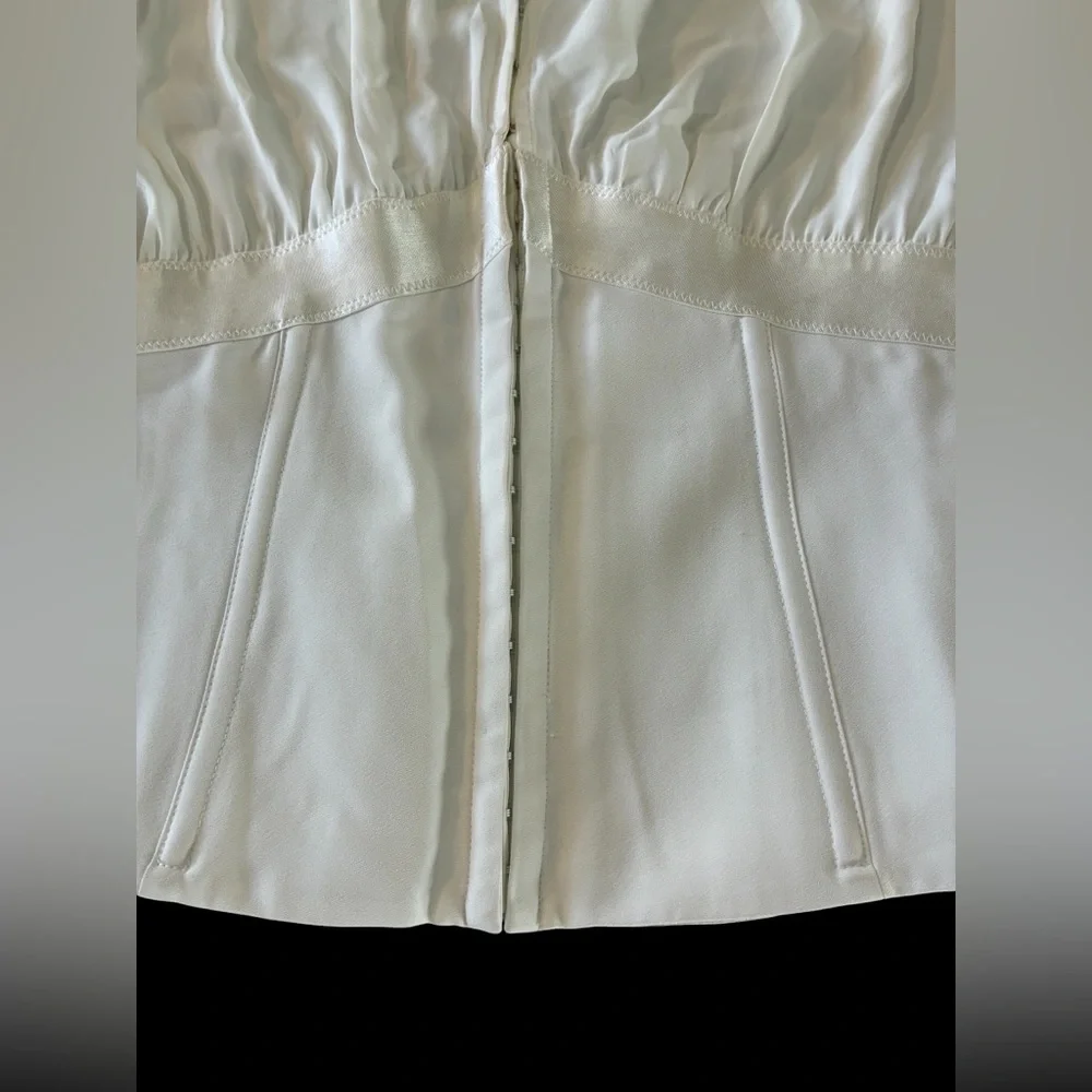 White House Black Market Blouse - Picture 7 of 11
